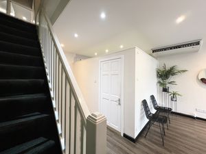 Photo 7- click for photo gallery